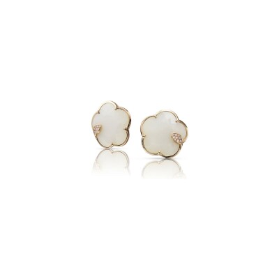 Boucles d'oreilles Pasquale Bruni Ton Joli en or rose, agate blanche, nacre et diamants blancs et champagne