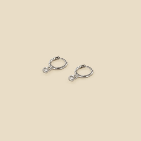 Les boucles d'oreilles argent Ina