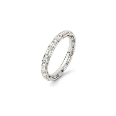 Alliance en or blanc, tour complet, avec diamants taille émeraude de 2,2 cts