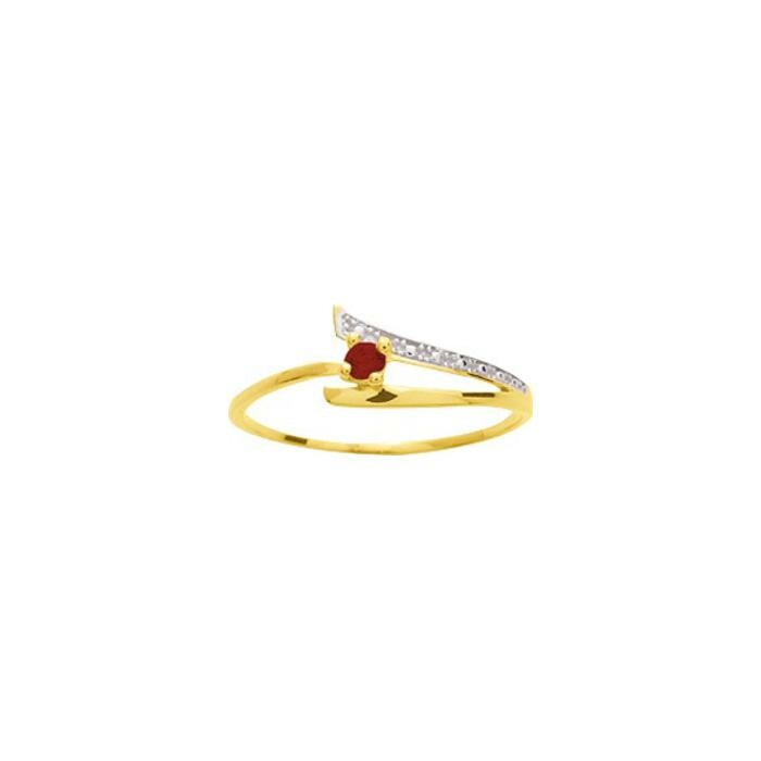 Bague en or jaune et rubis