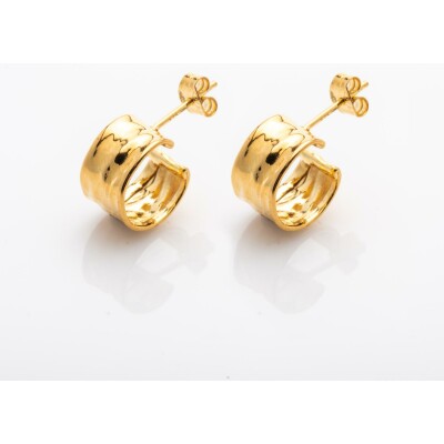 Boucles d'oreilles créoles Maison Ballet by Scarlett froissées en or jaune 18 carats