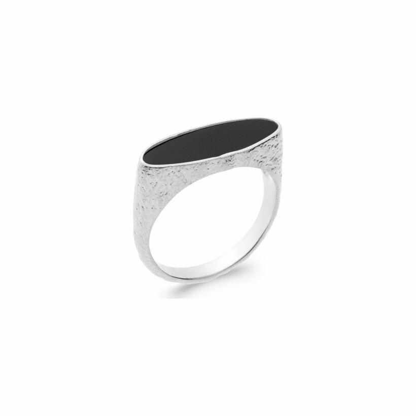 Bague en argent rhodié et agate noire