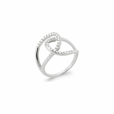 Bague en argent rhodié et oxydes de zirconium