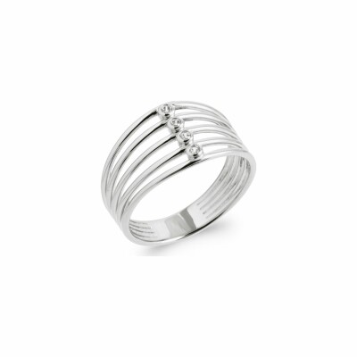 Bague en argent rhodié et oxydes de zirconium