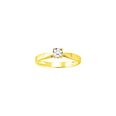 Bague en or jaune et diamant, 0.04ct