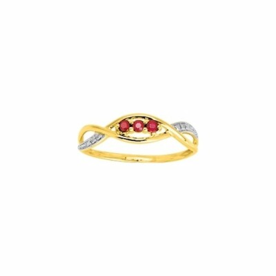 Bague en or jaune, rhodium et rubis