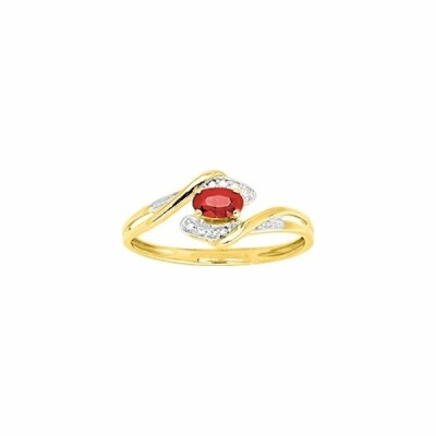 Bague en or jaune, rhodium et rubis