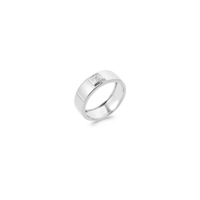 Bague en argent rhodié et oxyde de zirconium