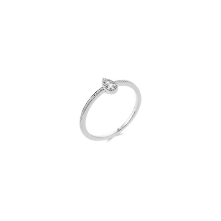 Bague en argent rhodié et oxyde de zirconium