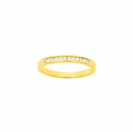 Bague en or jaune et oxydes de zirconium