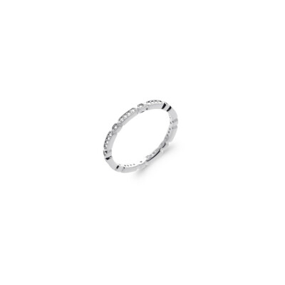 Bague en argent rhodié et oxyde de zirconium