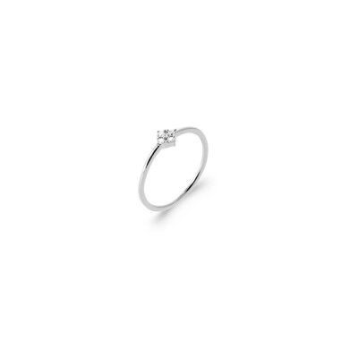 Bague en argent rhodié et oxyde de zirconium