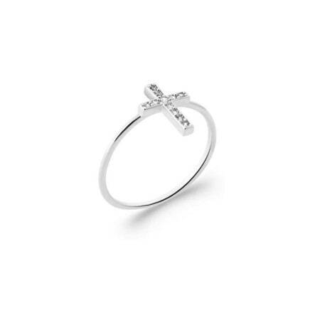 Bague en argent rhodié et oxyde de zirconium