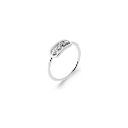 Bague en argent et oxydes de zirconium