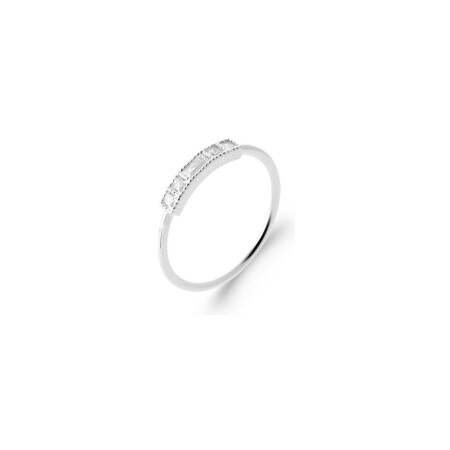 Bague en argent et oxydes de zirconium