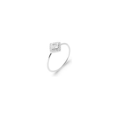 Bague en argent rhodié et oxyde de zirconium