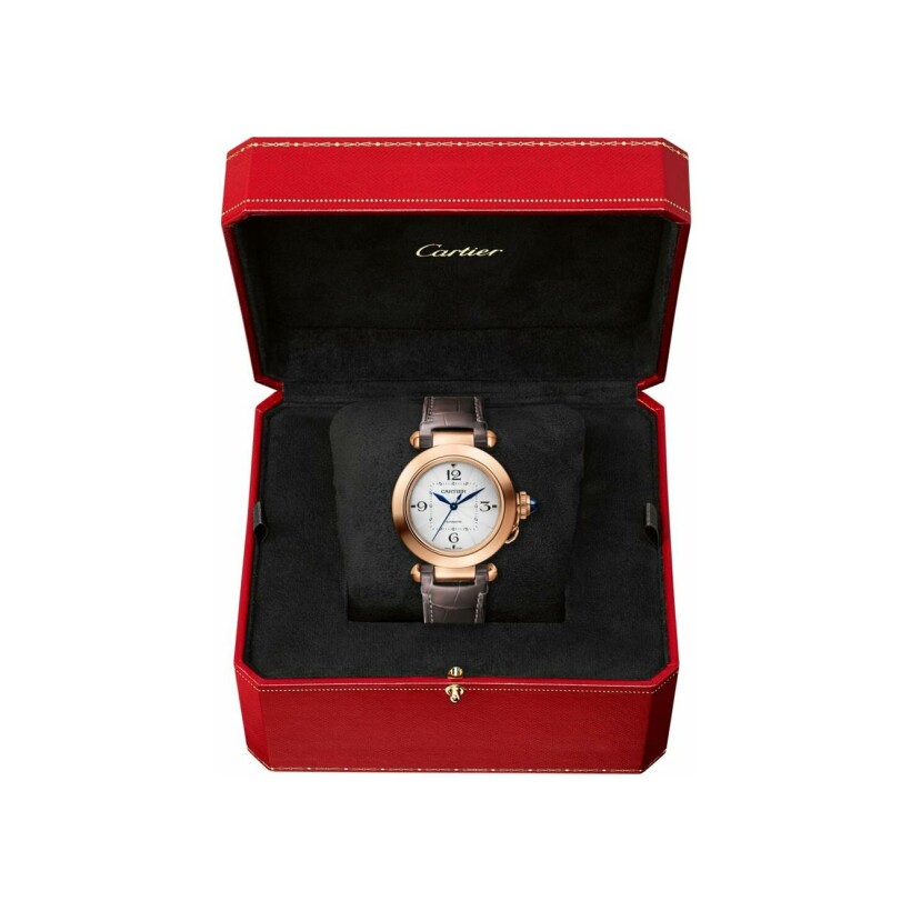 Pasha de Cartier watch, 35 mm, automatic movement, rose gold, 2 interchangeable leather straps