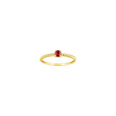 Bague en or jaune et rubis