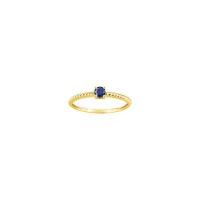 Bague en or jaune et saphir