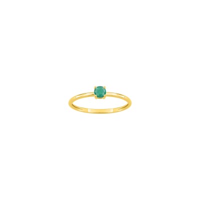 Bague en or jaune et émeraude