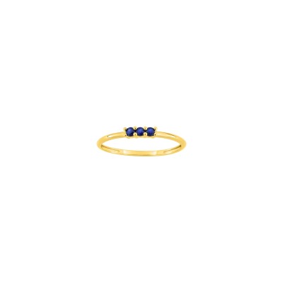 Bague en or jaune et saphir