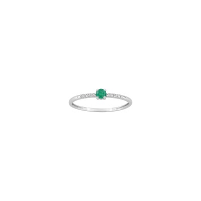 Bague en or blanc, diamant 0.04ct et émeraude