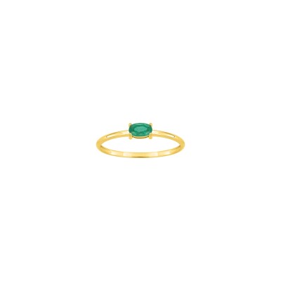 Bague en or jaune et émeraude