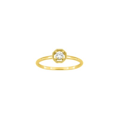 Bague en or jaune et oxydes de zirconium