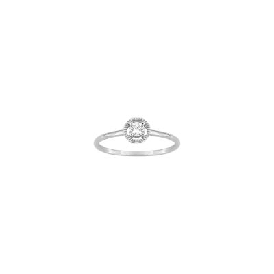 Bague en or blanc et oxyde de zirconium