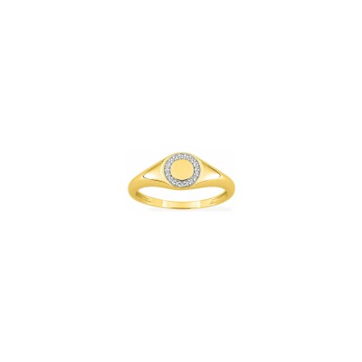 Chevalière en or jaune rhodié et oxyde de zirconium