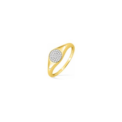 Chevalière en or jaune rhodié et oxyde de zirconium