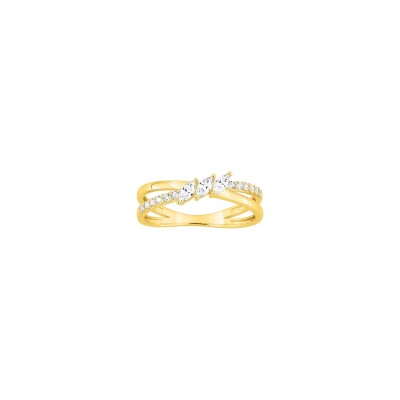 Bague en or jaune et oxyde de zirconium