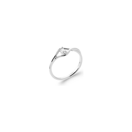 Bague en argent et oxyde de zirconium