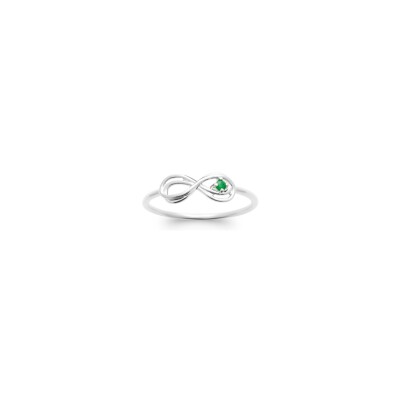 Bague en argent et pierre synthétique