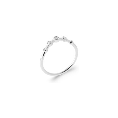 Bague en argent et oxydes de zirconium