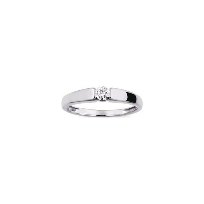 Solitaire en or blanc et diamant 0.18ct