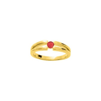 Bague en or jaune et rubis