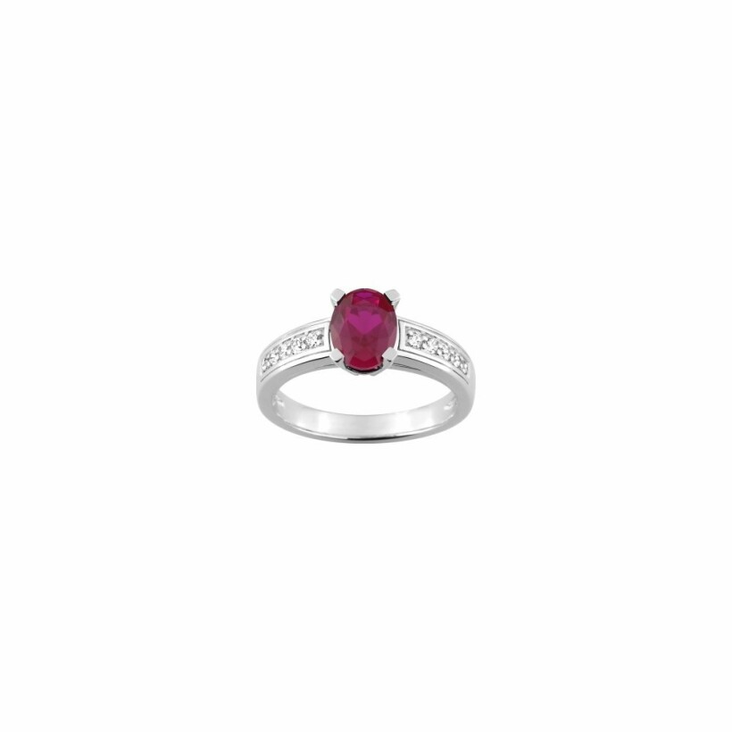 Bague en or blanc et rubis