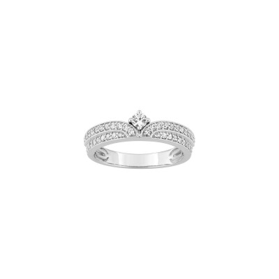 Bague en or blanc et diamants 0.41ct