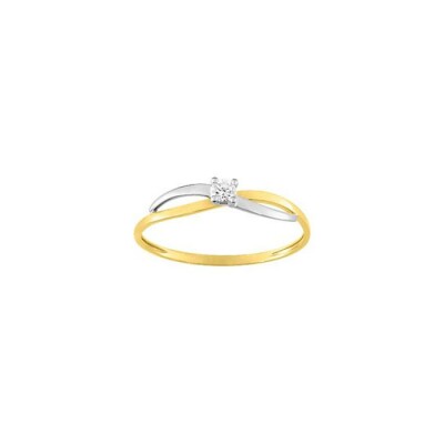 Bague en or jaune rhodié et oxyde de zirconium