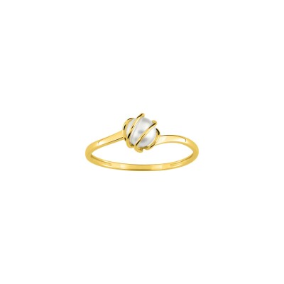 Bague en or jaune et perles de culture