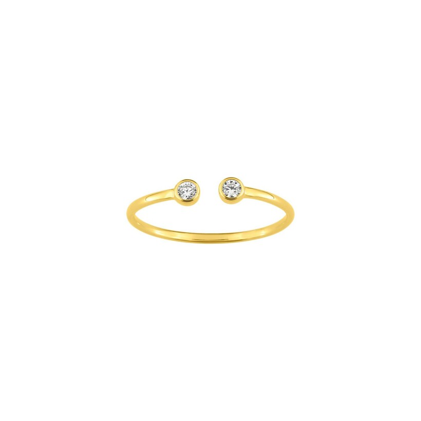 Bague en or jaune et oxyde de zirconium