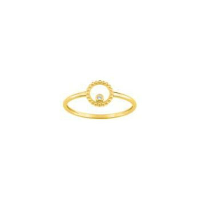 Bague en or jaune et oxyde de zirconium