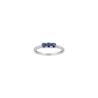 Bague en or blanc, oxyde de zirconium et saphir