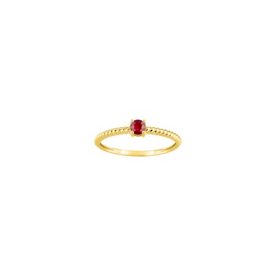 Bague en or jaune et rubis