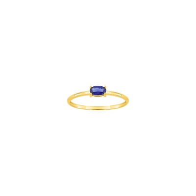 Bague en or jaune et saphir