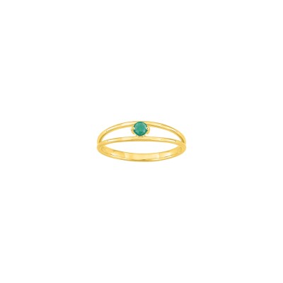Bague en or jaune et émeraude