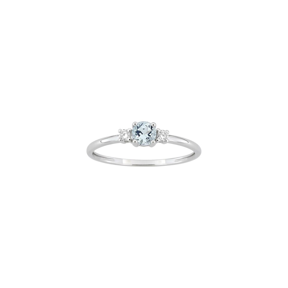 Bague en or blanc, aigue-marine et diamants