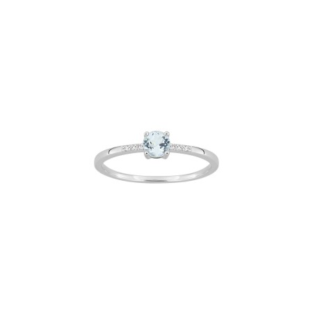 Bague en or blanc, aigue-marine et diamants