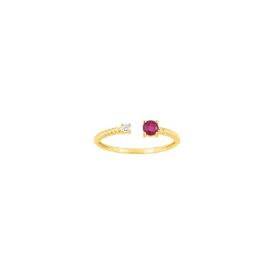 Bague en or jaune, diamant 0.03ct et rubis